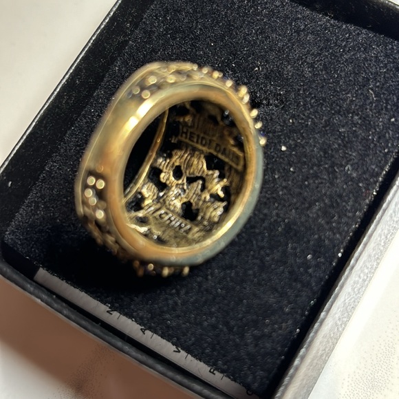 Heidi Daus ‘Fantasy in Flight’ ring - Picture 4 of 6